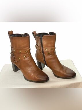 Born Emma Leather Cognac Brown Studded 3-Inch Block Heel Ankle Booties, Size 7M